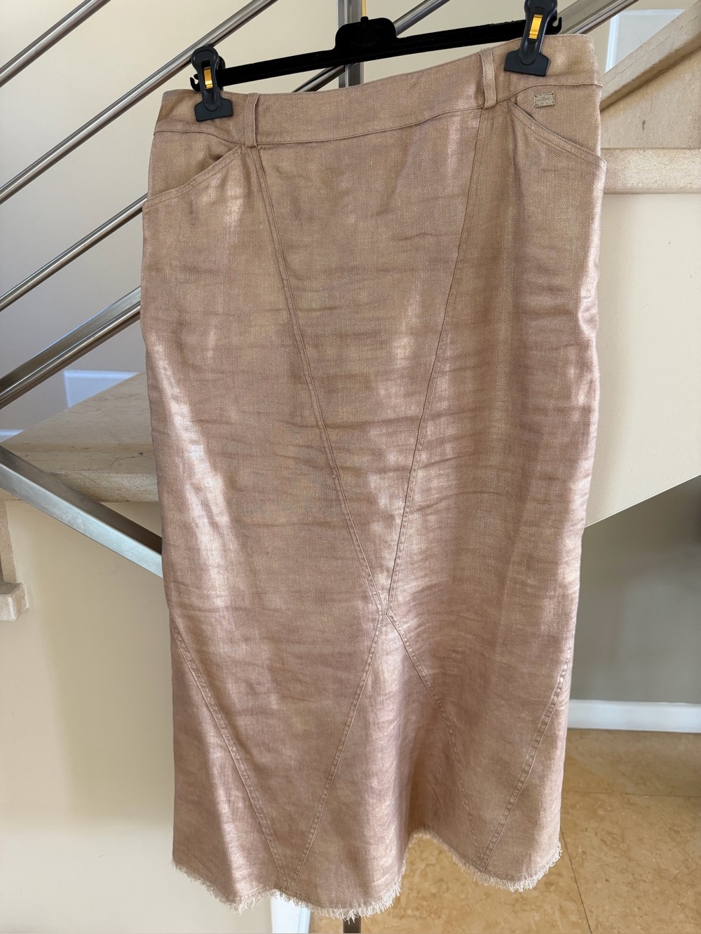 Vintage CHANEL Shimmery Beige golden Metallic Pencil Skirt